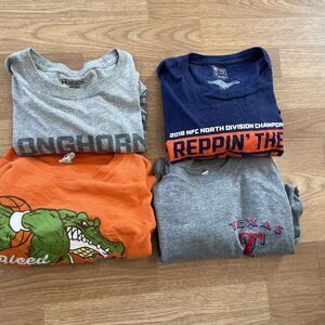 Mens NFL College Sports T Shirts Bundle Graphic Tees Lot Of 4 Size Medium